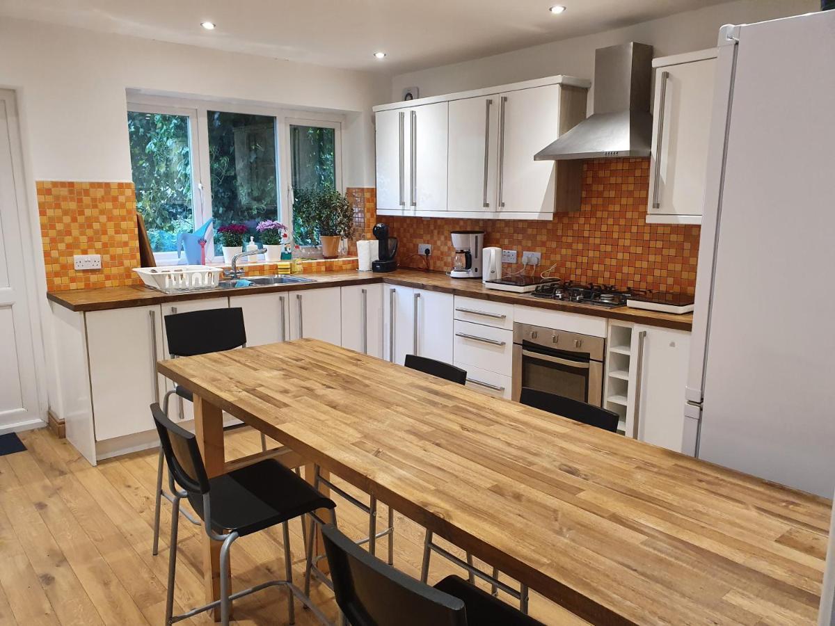 Beautiful House In The Heart Of A Golf Course. Apartment Манчестър Екстериор снимка