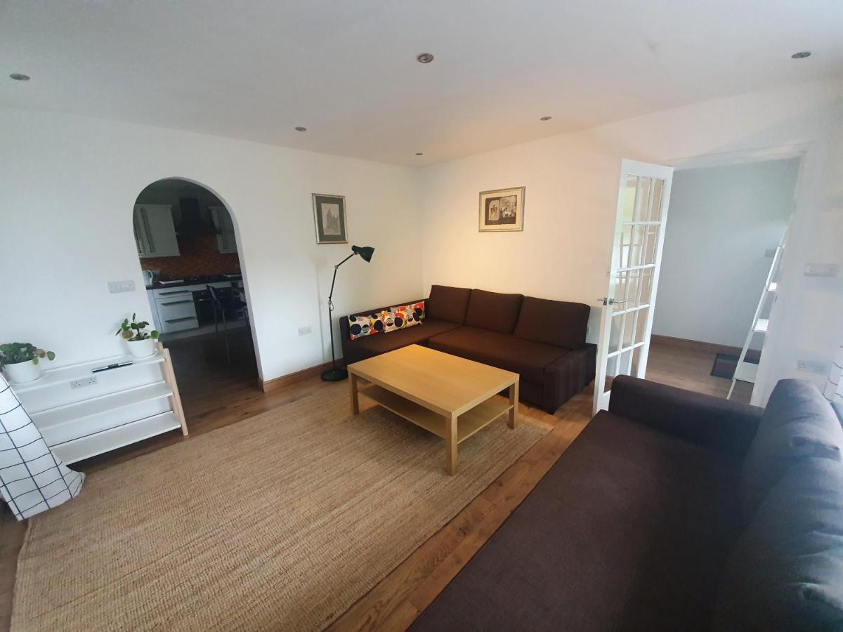 Beautiful House In The Heart Of A Golf Course. Apartment Манчестър Екстериор снимка