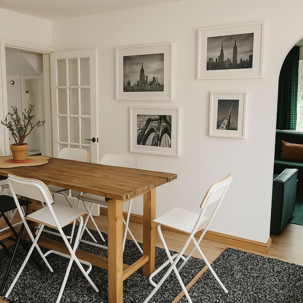 Beautiful House In The Heart Of A Golf Course. Apartment Манчестър Екстериор снимка